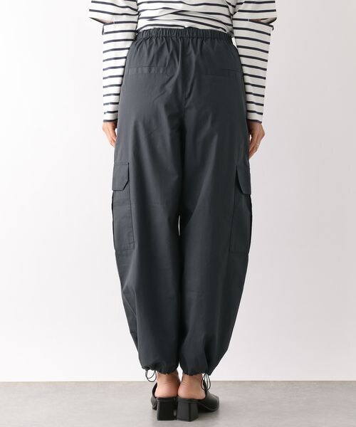 LEPSIM（レプシィム）の「ミリタリーカーゴパンツ（パンツ・レディース・アイボリー08/チャコール19/カーキ78・FREE SIZE）」の17枚目の写真