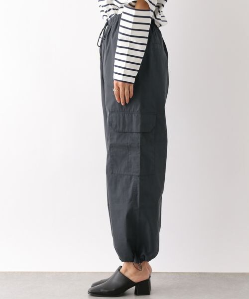 LEPSIM（レプシィム）の「ミリタリーカーゴパンツ（パンツ・レディース・アイボリー08/チャコール19/カーキ78・FREE SIZE）」の16枚目の写真