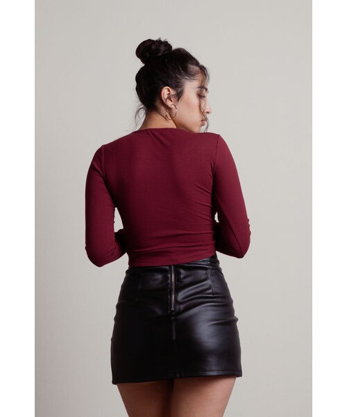 TOBI（-）の「No Love Burgundy Ruched Ribbed Front Tie Crop Top（トップス・レディース・other）」の6枚目の写真