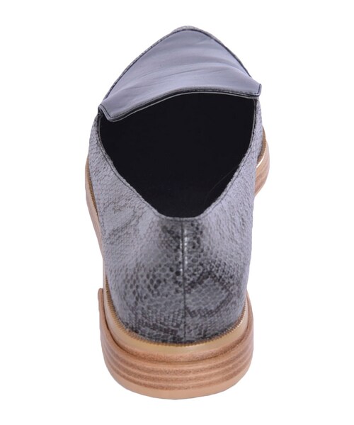 EMODA(エモダ)の「W pair SHOES(シューズ・レディース・ホワイト/ブラック)」の5枚目の写真