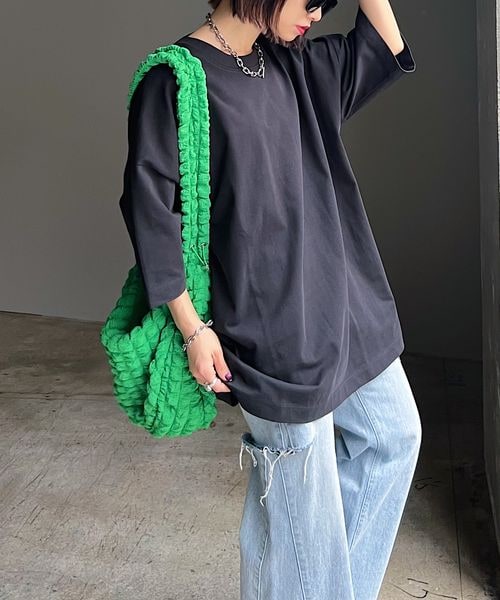 PAGEBOY（ページボーイ）の「ルーズルーズT（トップス・レディース・オフホワイト05/ブラック09/オートミール50/イエロー71/ミント81・F）」の2枚目の写真