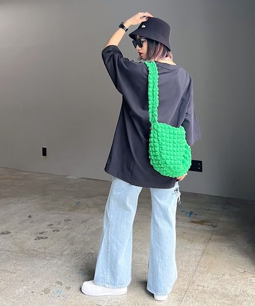 PAGEBOY（ページボーイ）の「ルーズルーズT（トップス・レディース・オフホワイト05/ブラック09/オートミール50/イエロー71/ミント81・F）」の13枚目の写真