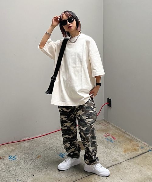 PAGEBOY（ページボーイ）の「ルーズルーズT（トップス・レディース・オフホワイト05/ブラック09/オートミール50/イエロー71/ミント81・F）」の7枚目の写真