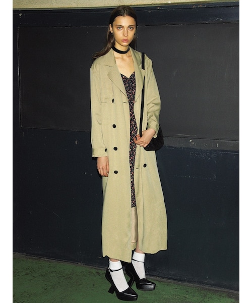 EMODA（エモダ）の「マキシトレンチCO（ジャケット/アウター・レディース・ブラック/ネイビー/ベージュ・S/M）」の4枚目の写真