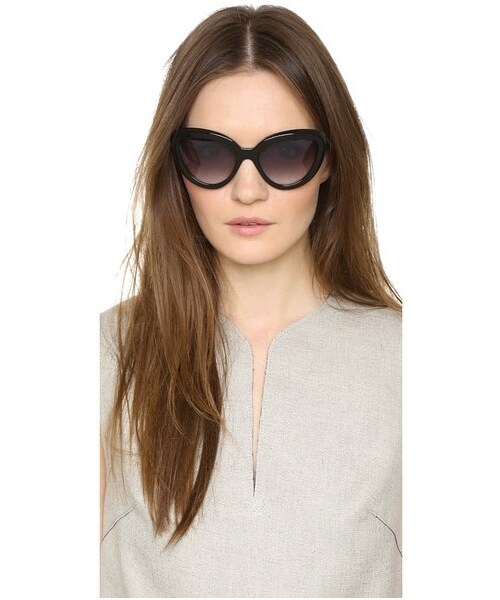 PRADA(プラダ)の「Prada Cat Eye Sunglasses(サングラス・レディース・Opal Ivory/Brown Gradient/Black/Grey Gradient・One Size)」の8枚目の写真