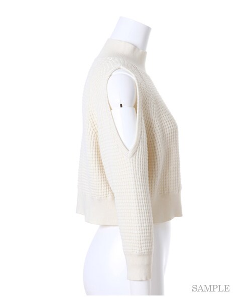 SNIDEL(スナイデル)の「オープンショルダーサーマルトップス(ニット・レディース・IVR/KKI/BLK・F)」の6枚目の写真