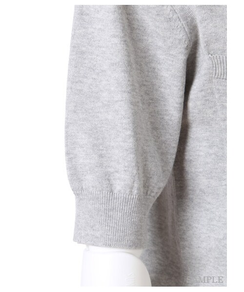 SNIDEL(スナイデル)の「シンプルハイネックニット(ニット・レディース・WHT/GRY/KKI・F)」の10枚目の写真