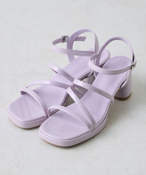 one after another NICE CLAUP（ワンアフターアナザーナイスクラップ）の「チューブストラップサンダル（シューズ・レディース・アイボリー/ラベンダー/ブラック・1/2/3）」の2枚目の写真