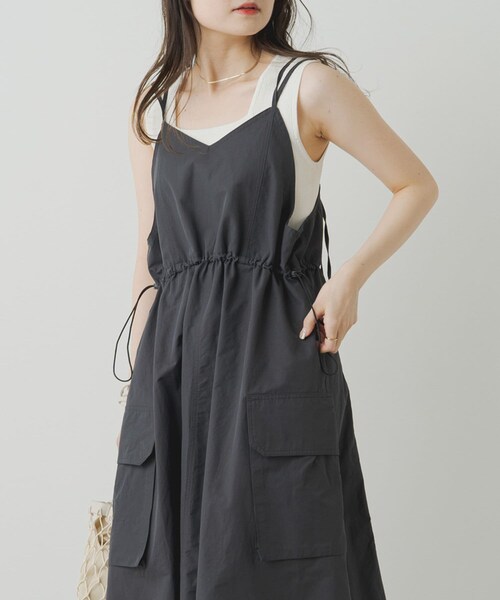 PUAL CE CIN(ピュアルセシン)の「【Du noir】カーゴキャミワンピース(ワンピース/ドレス・レディース・カーキ/ブラック・FREE)」の1枚目の写真