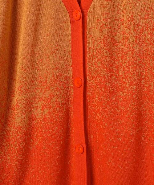 JEANASIS（ジーナシス）の「12GミストグラデVカーディガン（トップス・レディース・ネイビー系その他(08)/ブラウンカーキ系その他(19)/オレンジ系その他(45)/ブルー系その他(86)・FREE）」の18枚目の写真