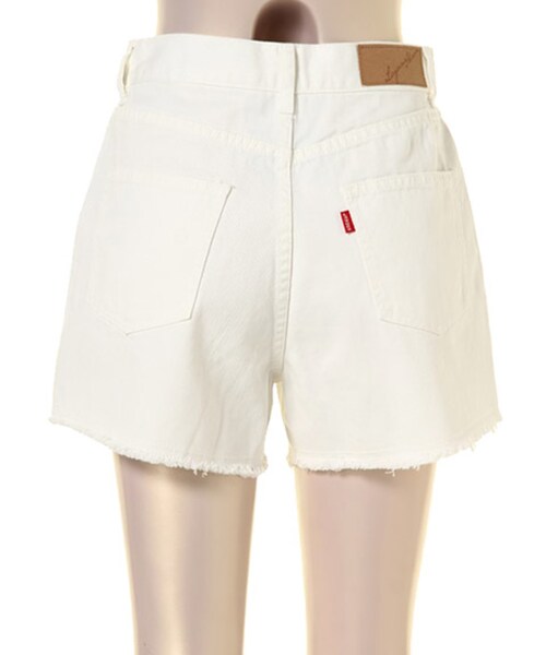 LAGUNAMOON（ラグナムーン）の「【CASUAL】カラーボーイフレンドショートパンツ（パンツ・レディース・ホワイト/ピンク/アイスブルー/ネイビー・S/M）」の6枚目の写真