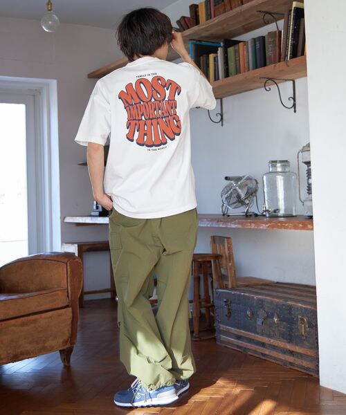 PAGEBOY(ページボーイ)の「プクプクロゴT(トップス・レディース・オフホワイト05/ブラック09/グレー15・M/L)」の9枚目の写真