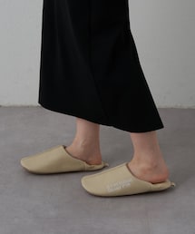 ロゴ刺繍バブーシュ