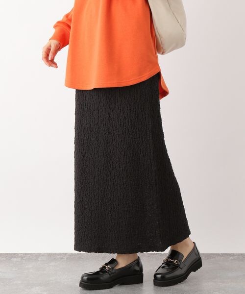 LEPSIM(レプシィム)の「フクレジャガードナロースカート(スカート・レディース・ブラック09/ラベンダー91・FREE SIZE)」の5枚目の写真