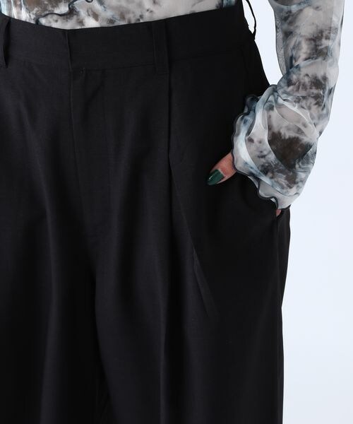 PAGEBOY（ページボーイ）の「SETUPルーズパンツ（パンツ・レディース・オフホワイト05/ブラック09/チャコール18・F）」の19枚目の写真