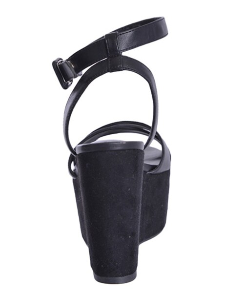 merry jenny（メリージェニー）の「【goods】クロスウェッジサンダル（シューズ・レディース・オフホワイト/ブラック/ラベンダー）」の7枚目の写真