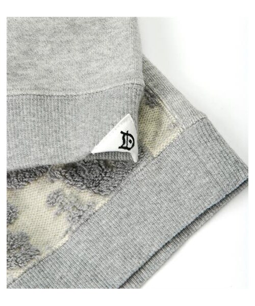 KICS DOCUMENT.(キクス ドキュメント)の「Pile JQ RAGLAN SWEAT(その他・メンズ・灰・M)」の3枚目の写真