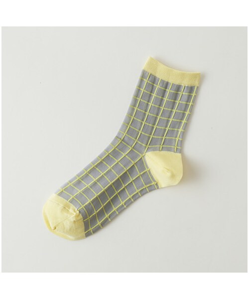 靴下屋（クツシタヤ）の「◆カタログ掲載◆マドワクチェック柄ショートソックス（レッグウェア・レディース・オフホワイト/シロクロ/グレー/クロシロ/クロクロ/シャーベット/ダルサックス・22.0～24.0cm）」の3枚目の写真