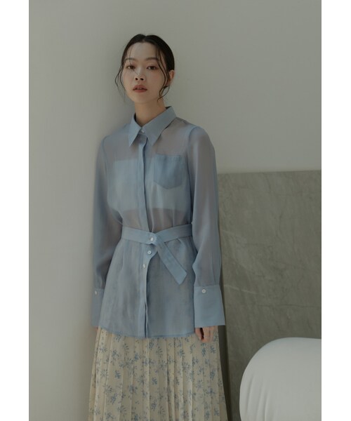 Marjorie（マージョリー）の「Lady Mint，特色綁帶透肌感襯衫（トップス・レディース・白/灰藍）」の14枚目の写真