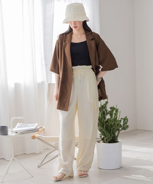 LOWRYS FARM（ローリーズファーム）の「スタイルUPカップキャミ（トップス・アイボリー08/ブラック09/ブラウン55/グリーン75・FREE）」の8枚目の写真