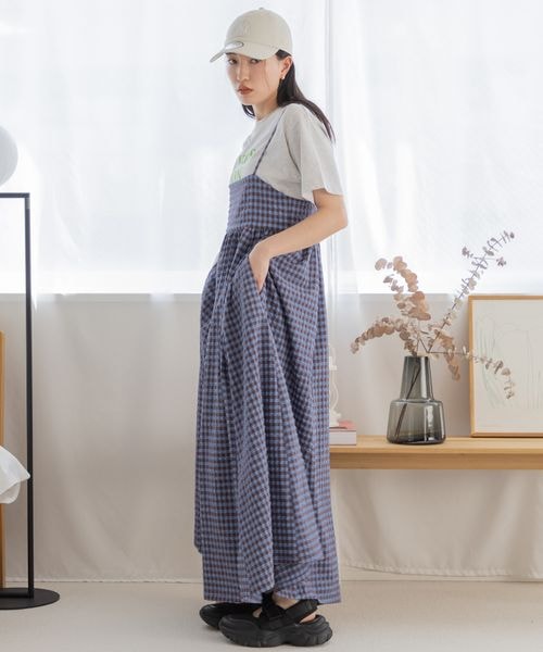 LOWRYS FARM(ローリーズファーム)の「プリントロゴTシャツ(トップス・ホワイト05/グレー12/チャコールグレー18/ピンク22・F)」の6枚目の写真