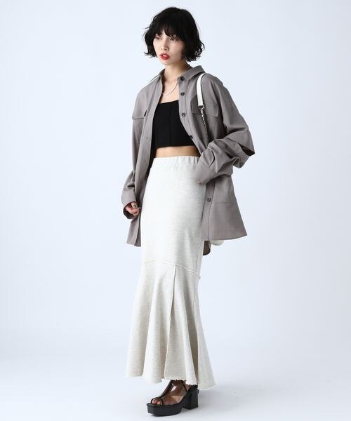 PAGEBOY（ページボーイ）の「ミリタリー2WAYシャツ（トップス・レディース・オフホワイト05/ブラック09/チャコール18・F）」の22枚目の写真