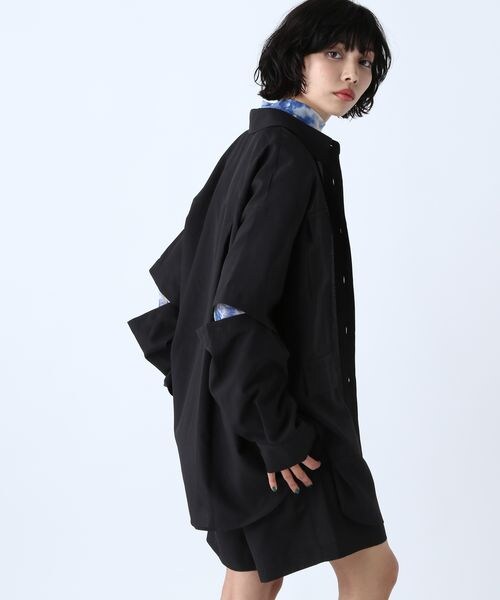 PAGEBOY（ページボーイ）の「ミリタリー2WAYシャツ（トップス・レディース・オフホワイト05/ブラック09/チャコール18・F）」の10枚目の写真