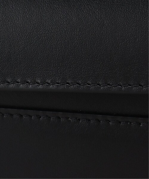 MUSE de Deuxieme classe(ミューズデドゥーズィエムクラス)の「Symmetry POCHETTE(バッグ・ブラック/(001)/フリー/残り1点)」の16枚目の写真
