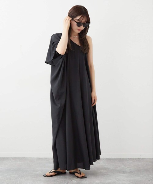 plage（プラージュ）の「《予約》One shoulder ワンピース