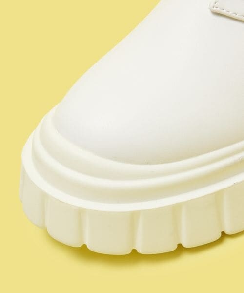 FOREVER 21（フォーエバー トゥエンティーワン）の「レースアップブーツ（シューズ・レディース・ホワイト01/ブラック09・23(23.0cm)/24(24.0cm)/25(25.0cm)）」の7枚目の写真