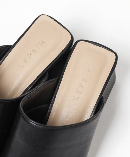 LEPSIM(レプシィム)の「スクエアヒールミュール(シューズ・レディース・アイボリー08/ブラック09/ブラウン51・M(23-23.5)/L(24-24.5))」の18枚目の写真