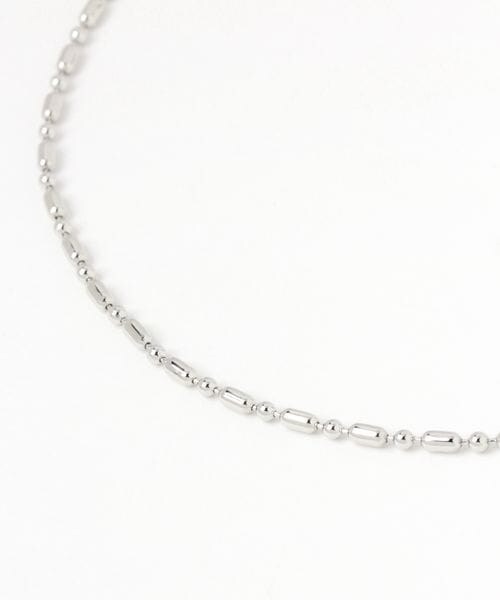 LEPSIM（レプシィム）の「マンテルロングネックレス（アクセサリー・シルバー18/シルバー×ボール19/ゴールド52・ONE SIZE）」の3枚目の写真