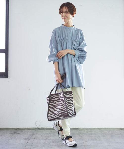 LEPSIM（レプシィム）の「ストラップスニーカー（シューズ・アイボリー08/ブラック09/グレー12・M(23-23.5)/L(24-24.5)）」の5枚目の写真