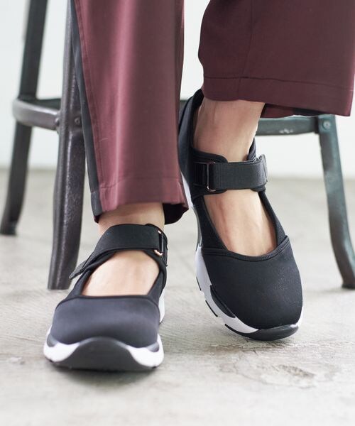 LEPSIM（レプシィム）の「ストラップスニーカー（シューズ・アイボリー08/ブラック09/グレー12・M(23-23.5)/L(24-24.5)）」の8枚目の写真