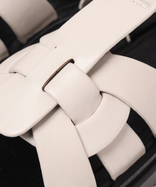 LEPSIM(レプシィム)の「クッションアツゾコグルカサンダル(シューズ・アイボリー08/ブラック09・S(22.5)/M(23-23.5)/L(24-24.5))」の21枚目の写真