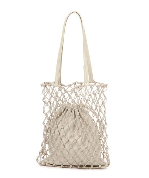 LOWRYS FARM（ローリーズファーム）の「マクラメキンチャクツキトート（バッグ・アイボリー06/オフホワイト08/ブラック10/ベージュ52・FREE）」の7枚目の写真