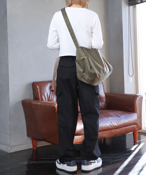 PAGEBOY（ページボーイ）の「クロスバック（バッグ・ブラック09/カーキ78・FREE）」の8枚目の写真
