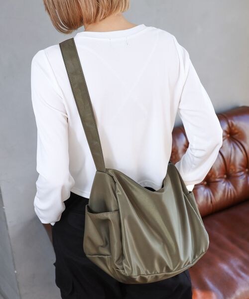 PAGEBOY（ページボーイ）の「クロスバック（バッグ・ブラック09/カーキ78・FREE）」の10枚目の写真