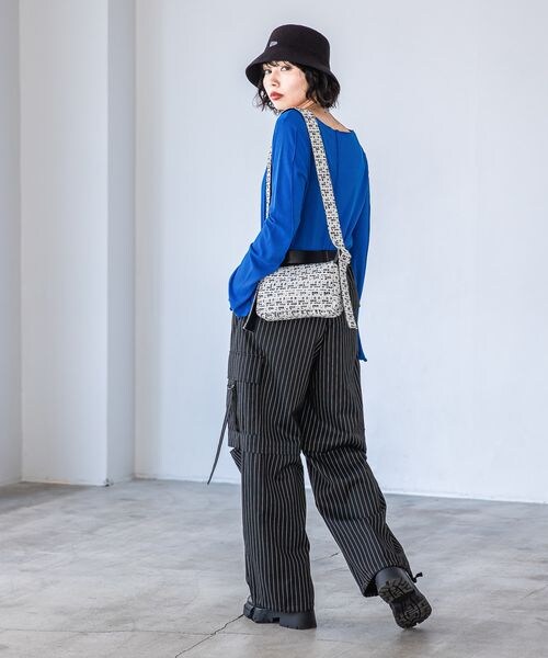 PAGEBOY（ページボーイ）の「NEWERA/Bucket Tropicalバケットハット（帽子・レディース・ブラック09・F）」の4枚目の写真