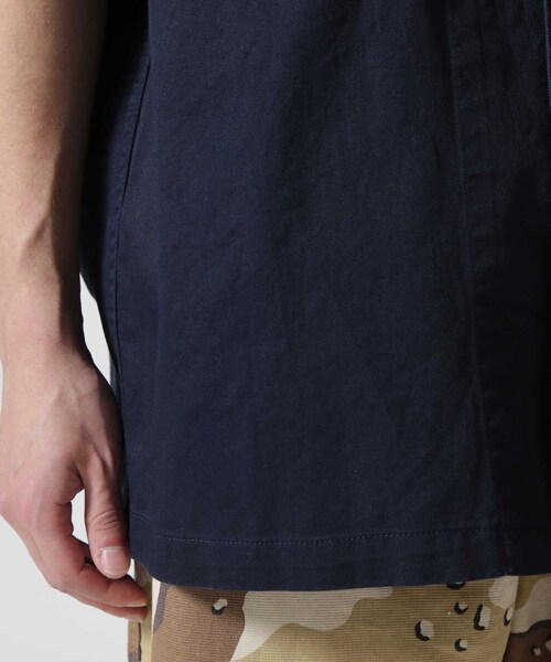 AVIREX（アヴィレックス）の「OG-107 TYPE S/S SHIRT 66th WEAPONS SQUADRON / 半袖シャツ 66th ウエポンズ スコードロン（トップス・ネイビー/オリーブ/バーガンディ・M/L/XL/2XL）」の17枚目の写真