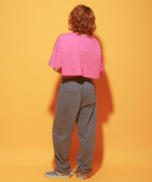 PAGEBOY（ページボーイ）の「ワイドスウエットパンツ（パンツ・レディース・チャコールグレー18/ピンク22/ブルー85・FREE）」の6枚目の写真