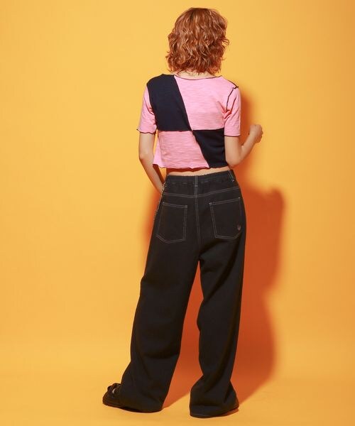 PAGEBOY（ページボーイ）の「タックワイドパンツ（パンツ・レディース・ブラック09/グリーン77・M/L）」の4枚目の写真