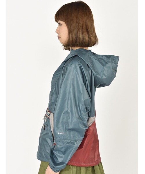 BEAVER(ビーバー)の「MANA-PERTEX ACOUSTIC(ジャケット/アウター・レディース・B/GREY/RED・M)」の2枚目の写真