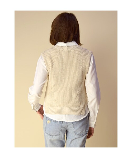 w closet（ダブルクローゼット）の「片畦編みベスト×切替シャツ衿プルオーバー（トップス・レディース・ベージュ×オフホワイト/イエロー×オフホワイト/ネイビー×ブルーストライプ・FREE）」の6枚目の写真