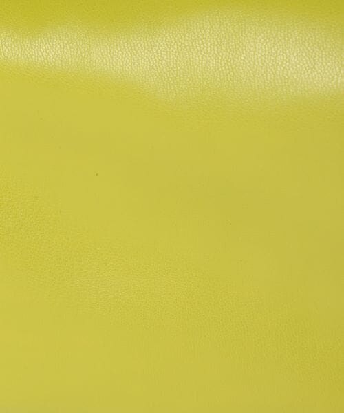 PAGEBOY（ページボーイ）の「スクエアイプショルダー（バッグ・レディース・モノトーン01/ブラック09/イエロー71・F）」の14枚目の写真