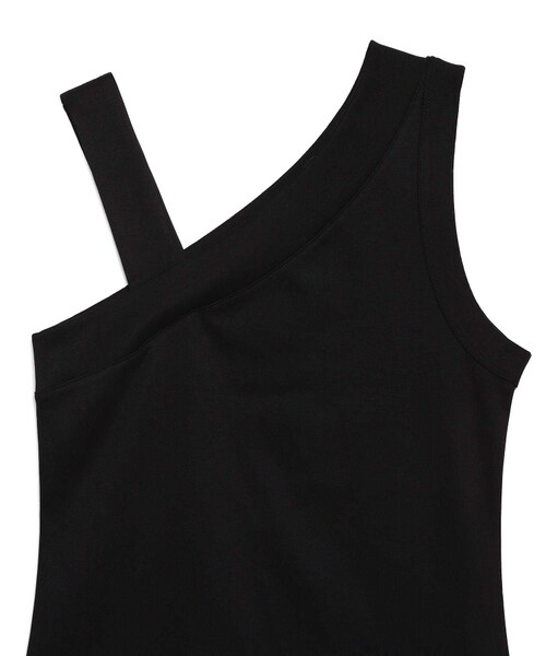 CINOH（チノ）の「RIB ASYMMETRY SLEEVELESS TOP（その他・レディース・CREAM/18/NAVY/40・36/38）」の4枚目の写真