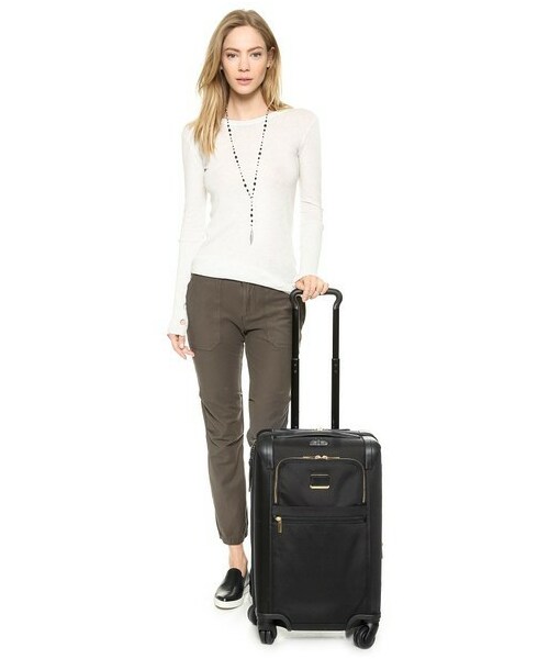 TUMI（トゥミ）の「Tumi International 4 Wheel Carry On Luggage（スーツケース/キャリーバッグ・Black・One Size）」の4枚目の写真