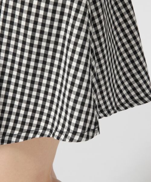 LOWRYS FARM（ローリーズファーム）の「マルチガラボリュームスカート（スカート・レディース・ギンガム/オフ×ストライプ/ネイビー×ストライプ・Ｆ）」の8枚目の写真
