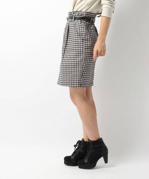Heather（ヘザー）の「SSベルトツキコクーンスカート（スカート・レディース・ホワイト/ギンガムチェック/デニム・Ｓ/Ｍ）」の4枚目の写真