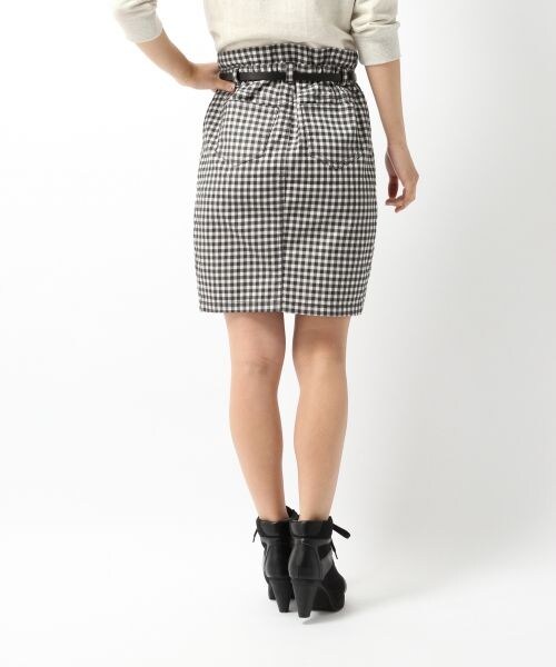 Heather（ヘザー）の「SSベルトツキコクーンスカート（スカート・レディース・ホワイト/ギンガムチェック/デニム・Ｓ/Ｍ）」の5枚目の写真